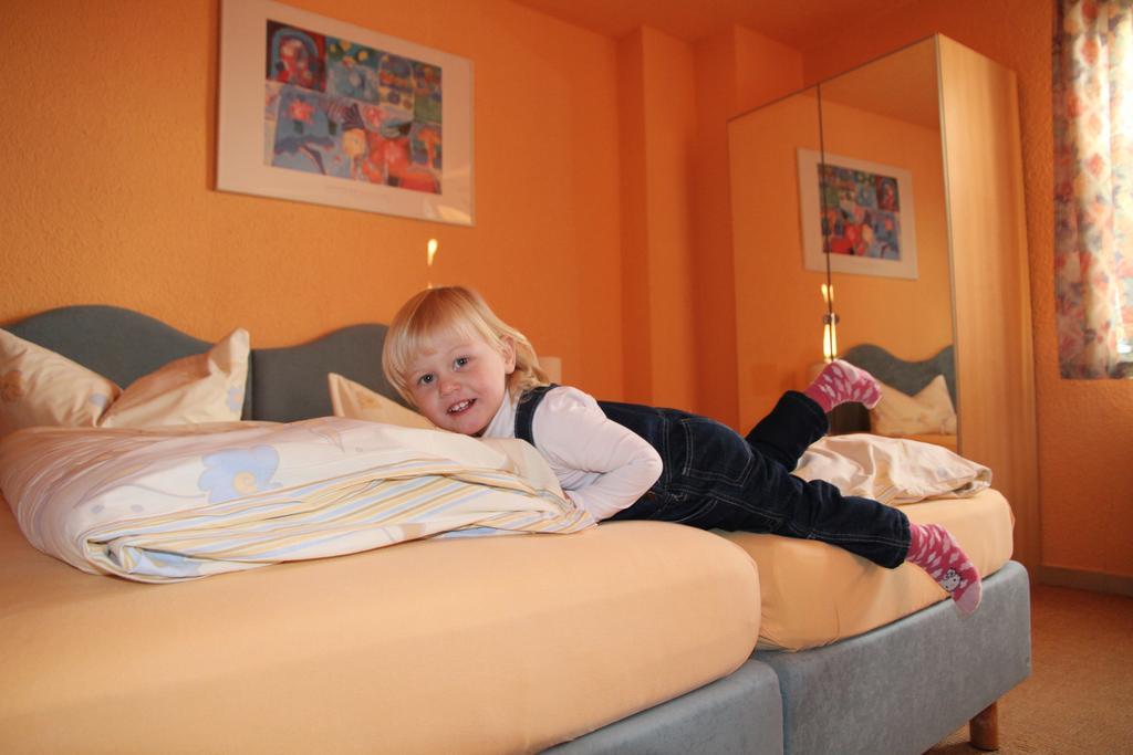 Hotel-Pension Gruene Linde Делич Номер фото